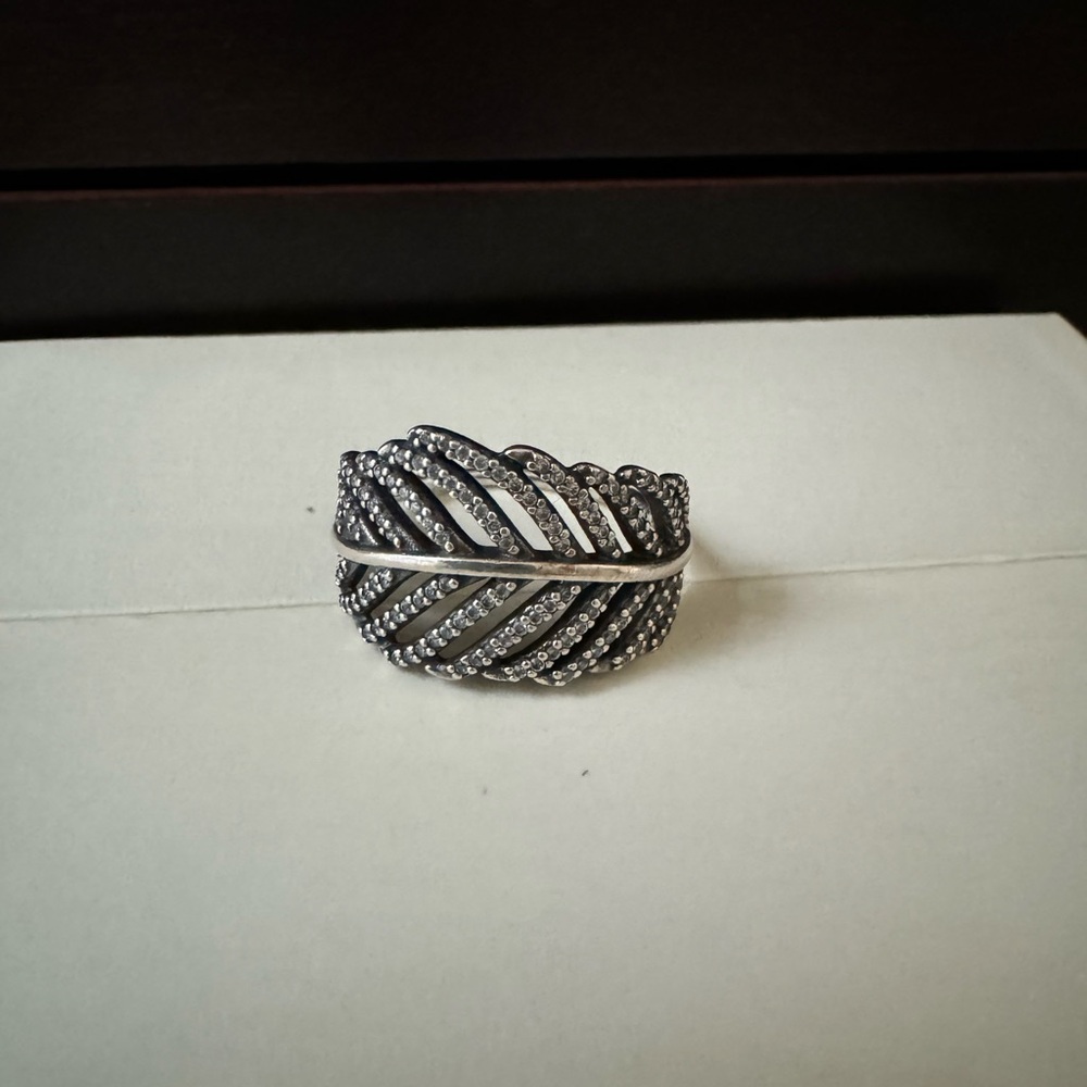 Pandora Silver Leaf Ring